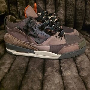 Jordan Men's Black and Brown Sneakers